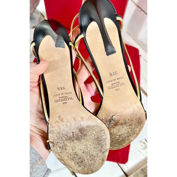 Valentino Garavani Black Leather Strappy Stiletto Sandals - Picture 7 of 8